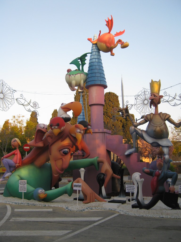 Totfalles: Av. Maestro Rodrigo-General Avilés